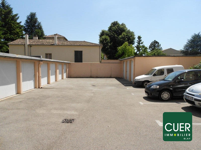 Parking / Garage - 29 m²