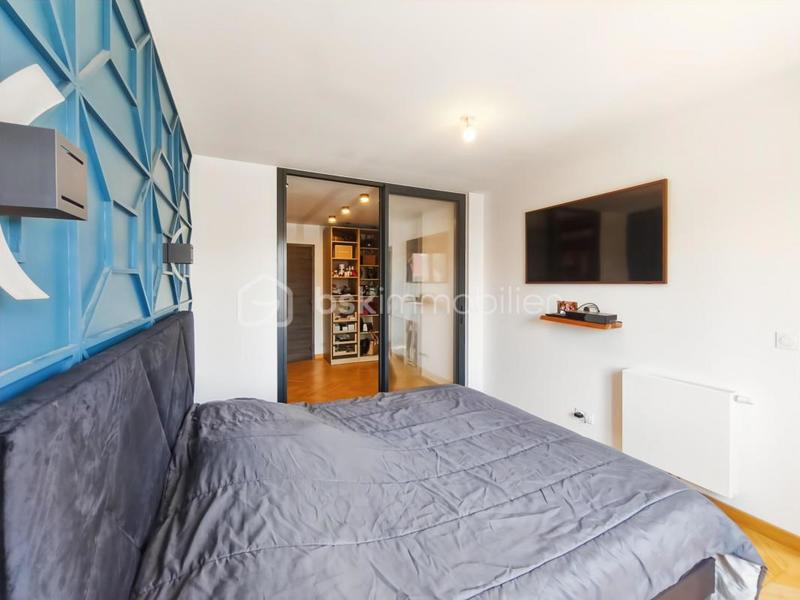 Maison - 159 m² - 6 pièces