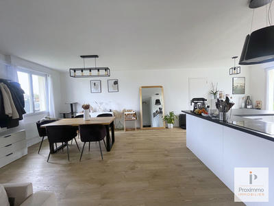 Maison - 83 m² - 3 pièces