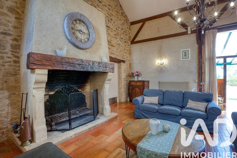 Maison - 345 m² - 10 pièces