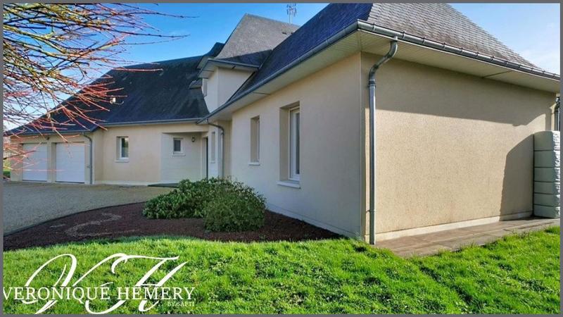 Maison - 180 m² - 5 pièces