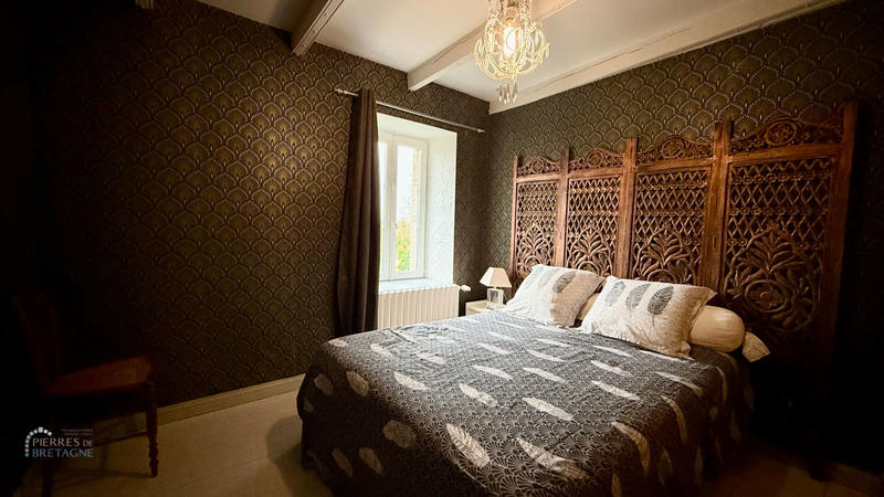 Maison - 193 m² - 10 pièces