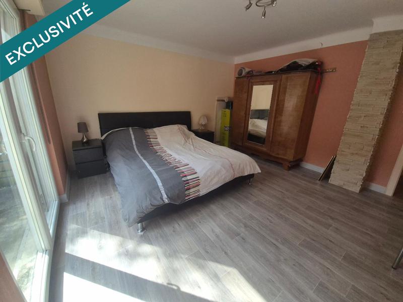 Maison - 195 m² - 7 pièces