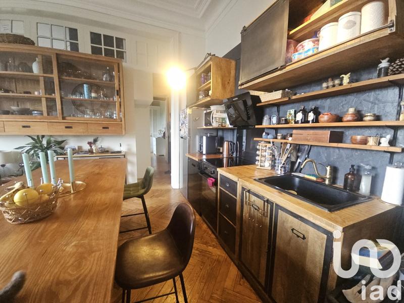 Appartement - 90 m² - 4 pièces