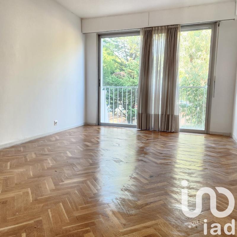 Appartement - 84 m² - 3 pièces