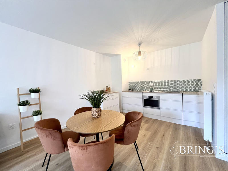 Appartement - 60 m² - 3 pièces