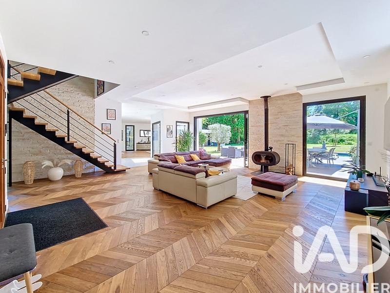 Maison de maîtres - 262 m² - 8 pièces