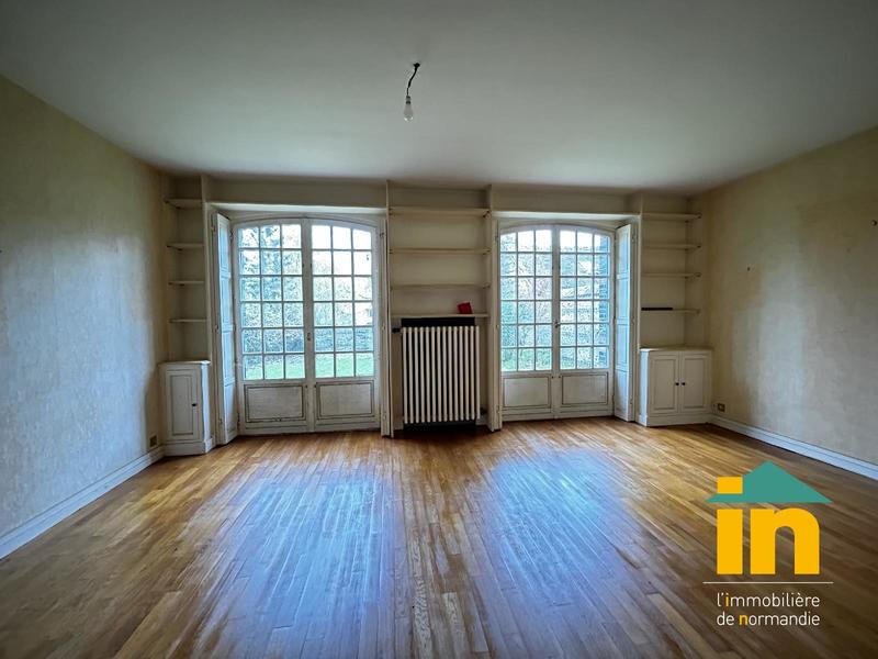 Maison de ville - 221 m² - 8 pièces