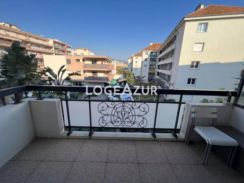 Appartement - 28 m² - 1 pièce