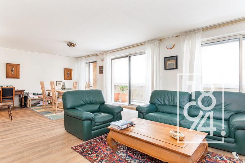 Appartement - 100 m² - 4 pièces