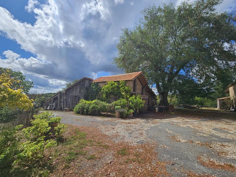 Maison - 195 m² - 7 pièces