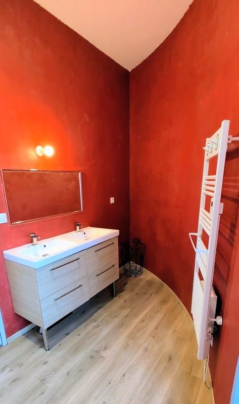 Château - 114 m² - 5 pièces