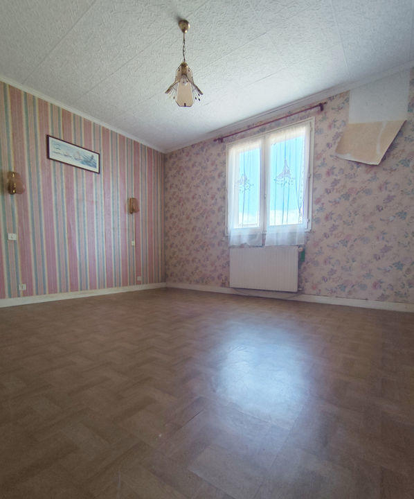 Maison - 115 m² - 6 pièces