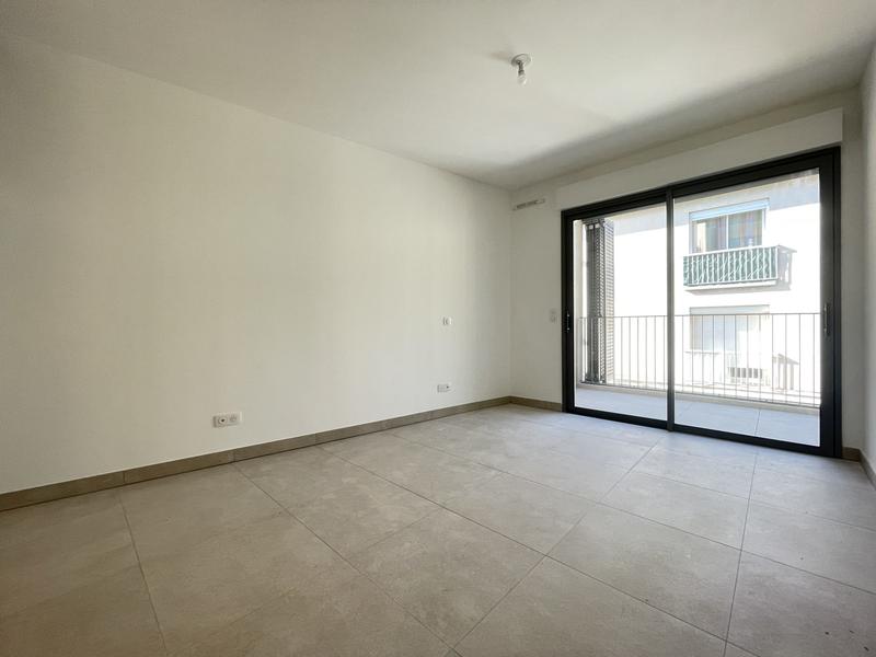 Appartement - 92 m² - 3 pièces