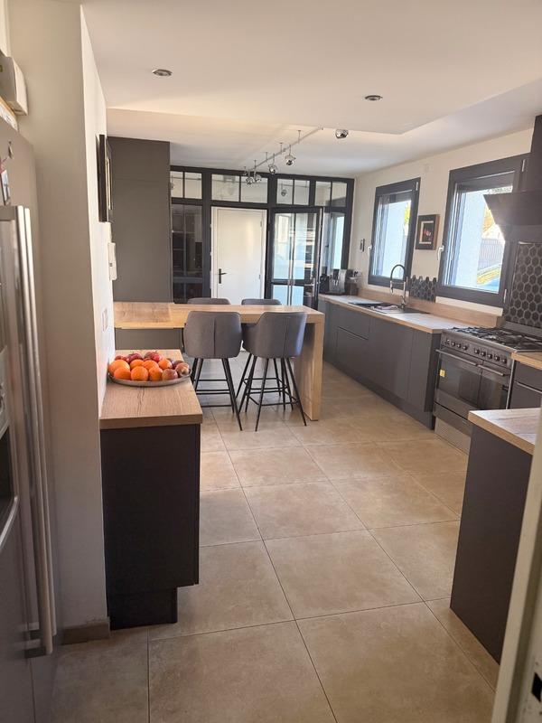 Maison - 363 m² - 7 pièces