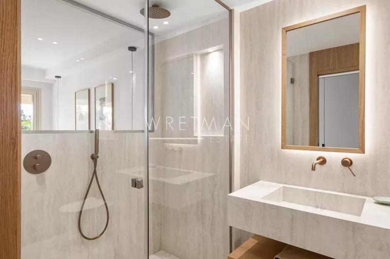 Villa - 315 m² - 7 pièces