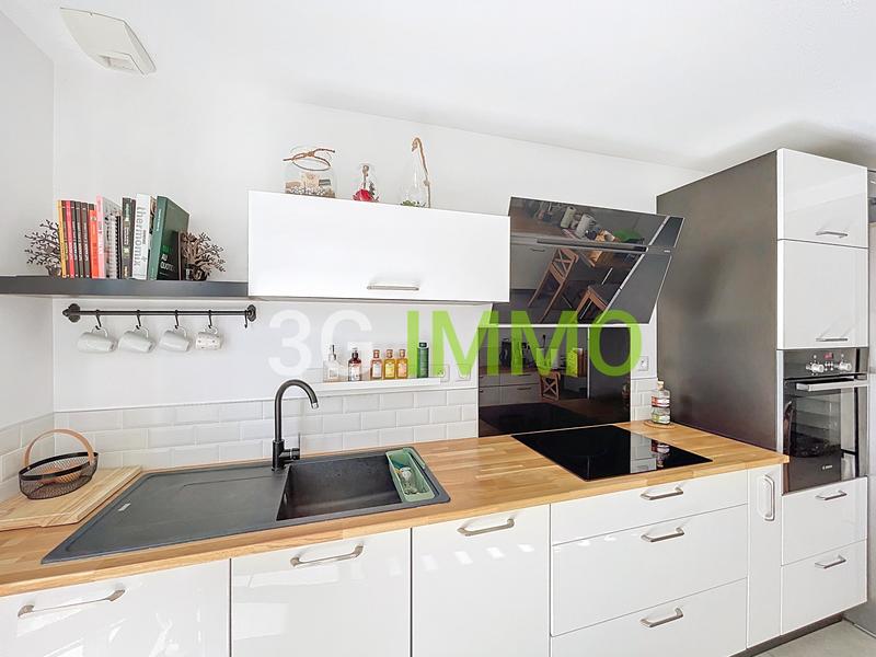 Maison - 80 m² - 5 pièces