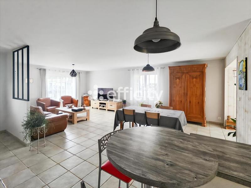 Maison - 110 m² - 4 pièces