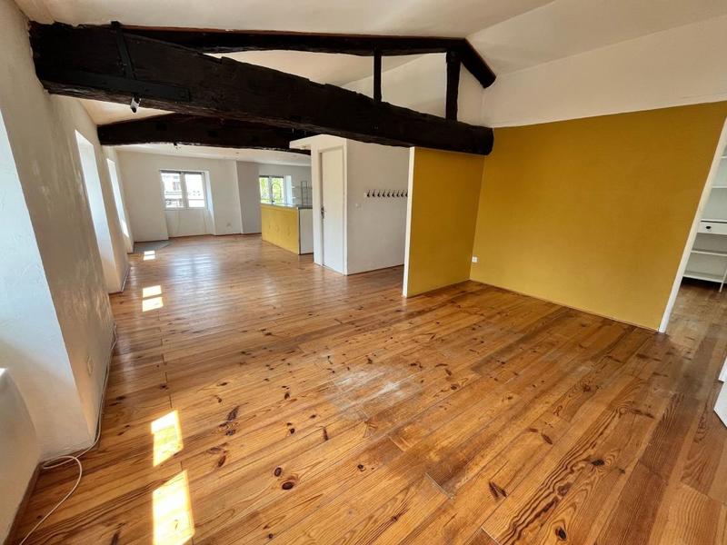 Appartement - 95 m² - 4 pièces
