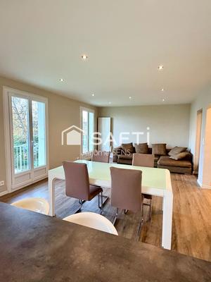 Appartement - 92 m² - 4 pièces