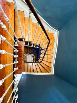 Maison - 204 m² - 9 pièces