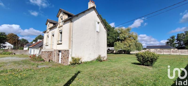 Maison - 96 m² - 5 pièces