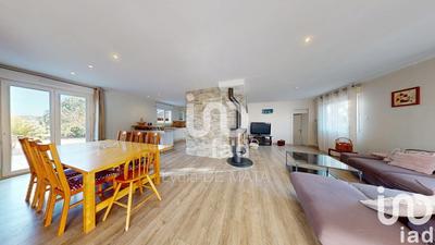 Maison - 151 m² - 7 pièces