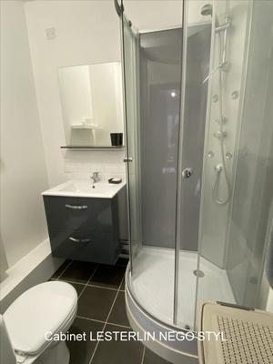 Appartement - 75 m² - 3 pièces