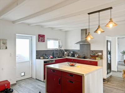 Maison - 110 m² - 4 pièces