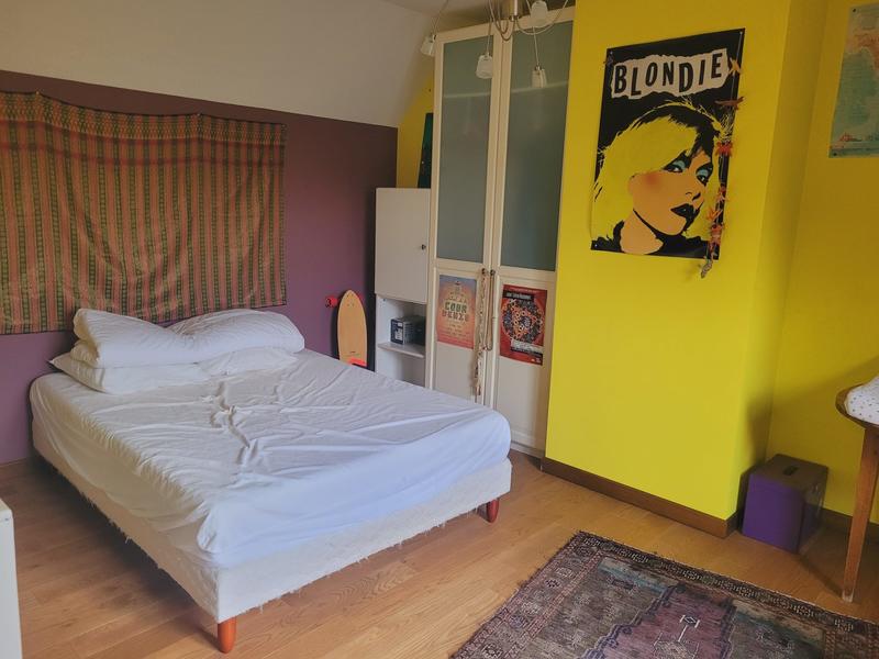 Maison traditionnelle - 180 m² - 6 pièces