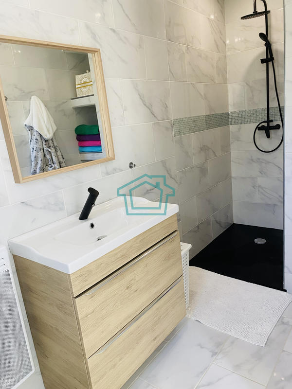 Maison - 144 m² - 6 pièces