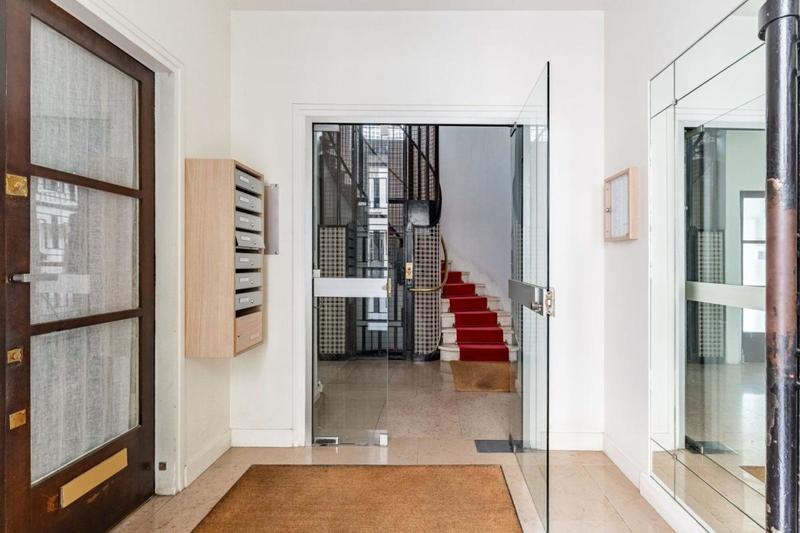 Bureau - 8 m² - 1 pièce