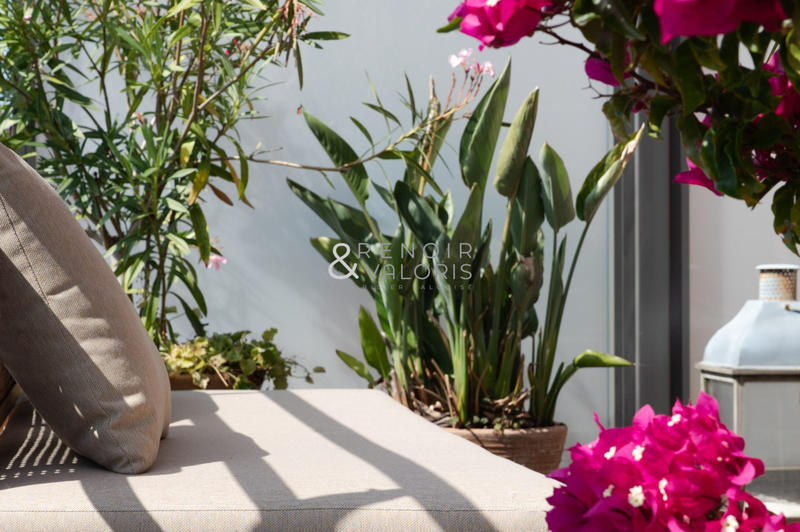 Appartement - 94 m² - 5 pièces