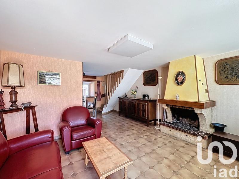 Maison - 199 m² - 9 pièces