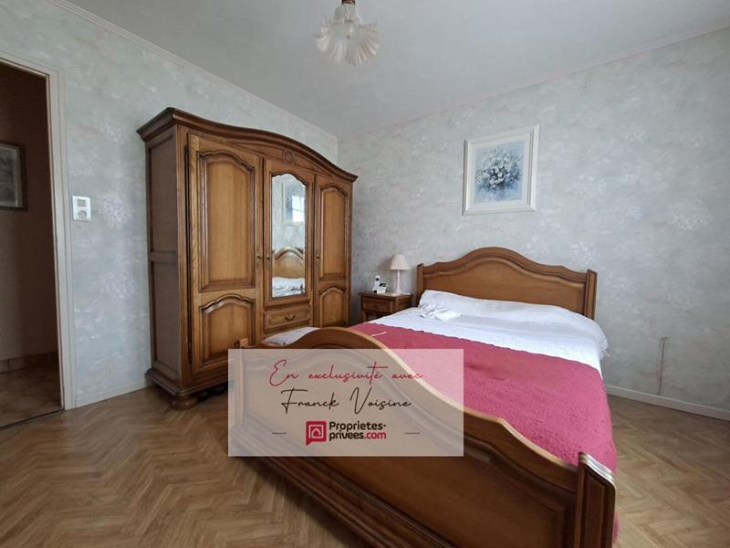 Maison - 137 m² - 6 pièces