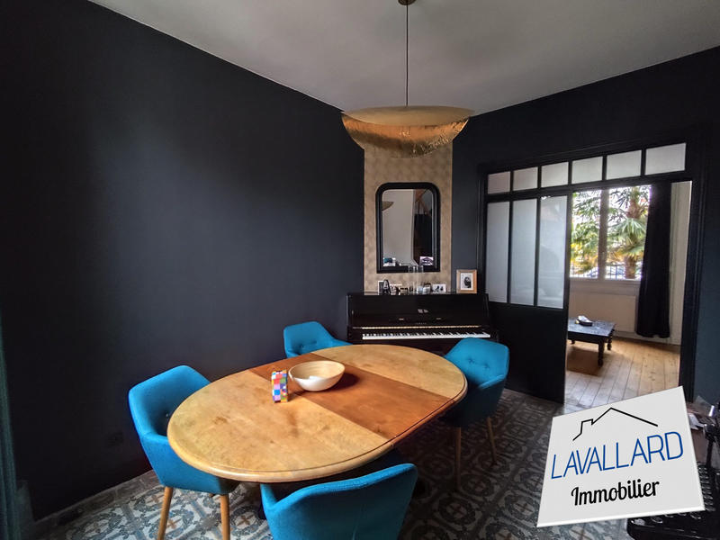 Maison - 95 m² - 6 pièces