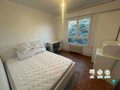 Appartement - 12 m² - 4 pièces