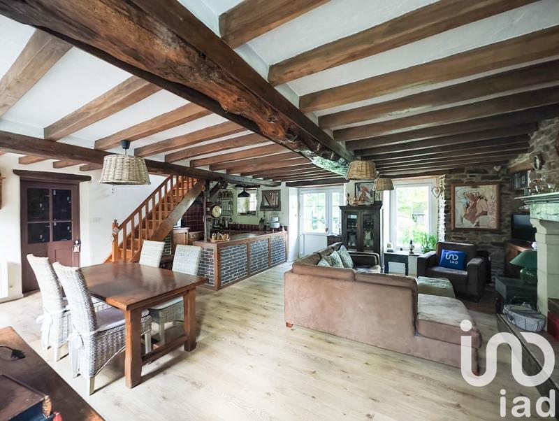 Maison - 90 m² - 4 pièces