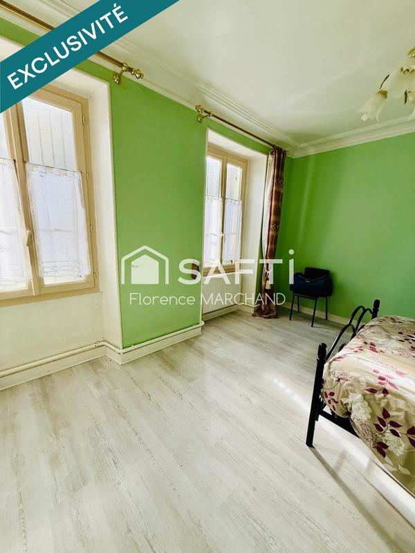 Maison - 286 m² - 10 pièces