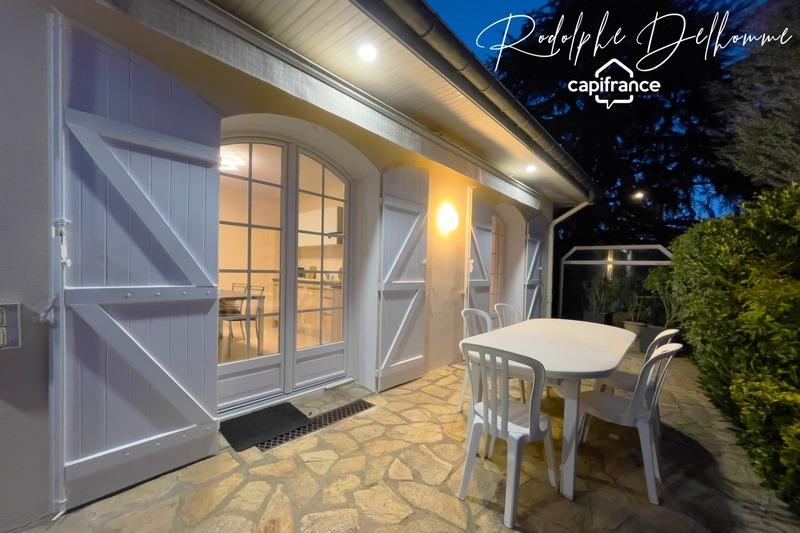 Maison - 187 m² - 7 pièces