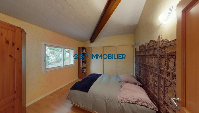 Maison - 196 m² - 4 pièces