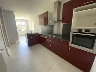 Maison - 89 m² - 5 pièces