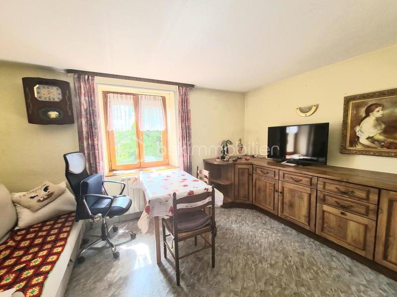 Maison - 122 m² - 6 pièces