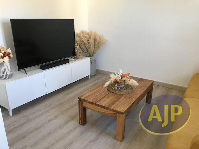 Maison - 77 m² - 3 pièces