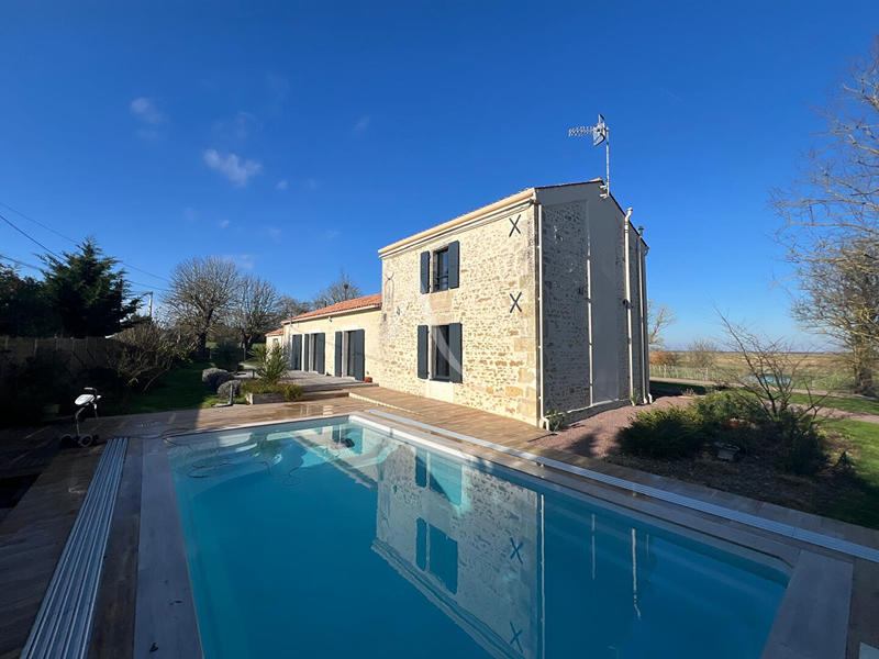 Demeure - 132 m² - 6 pièces