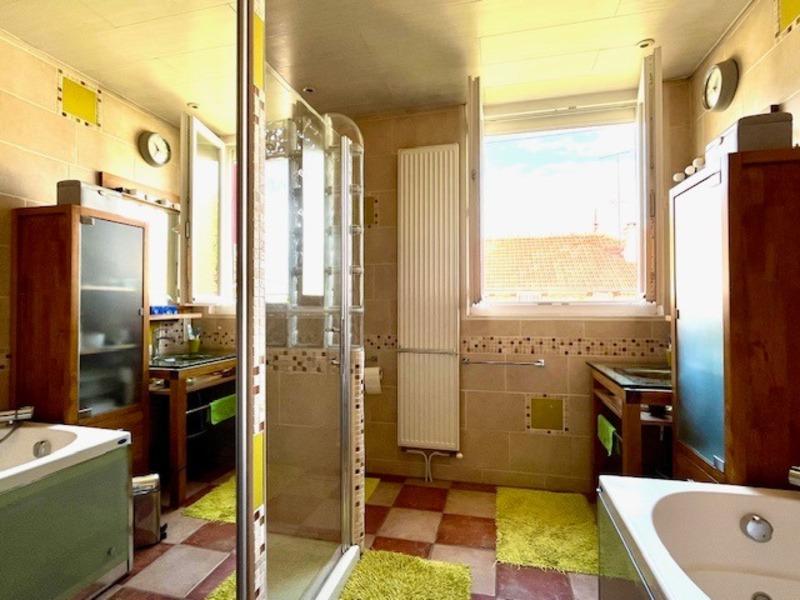 Maison - 105 m² - 6 pièces