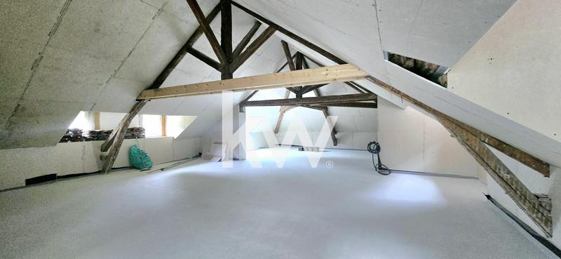 Appartement - 102 m² - 3 pièces