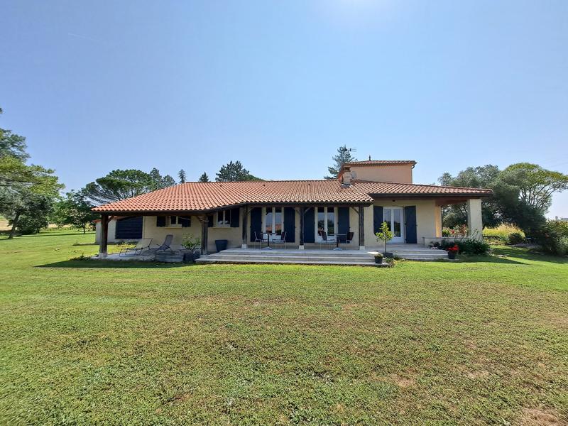 Maison - 136 m² - 6 pièces