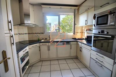 Appartement - 81 m² - 3 pièces