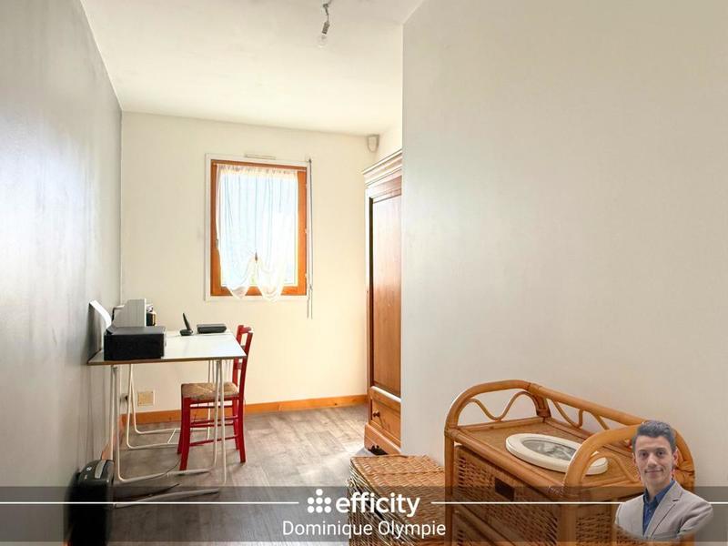 Maison - 165 m² - 6 pièces